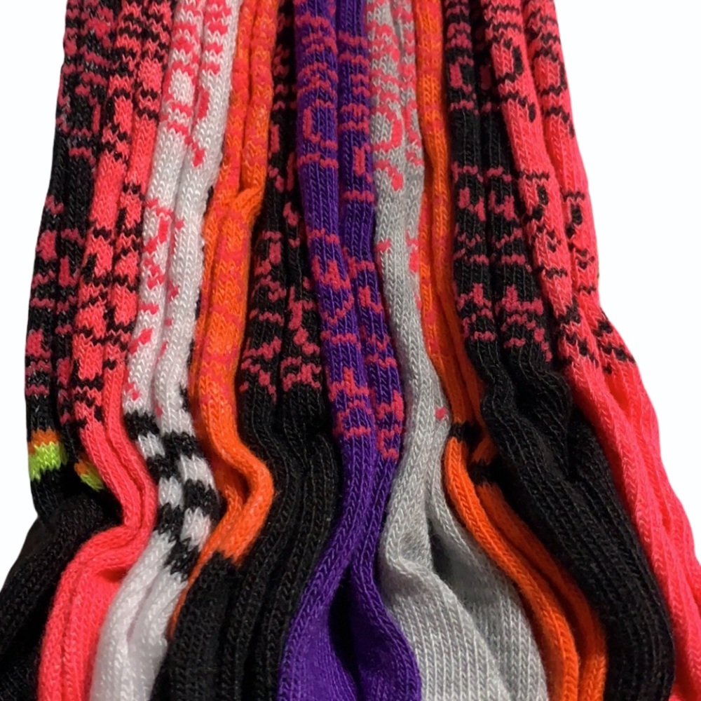 🆕BETSEY JOHNSON Low Cut Socks (10 Pair) - Picture 7 of 14